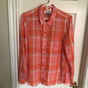 Old Navy classic women’s button down shirt size L